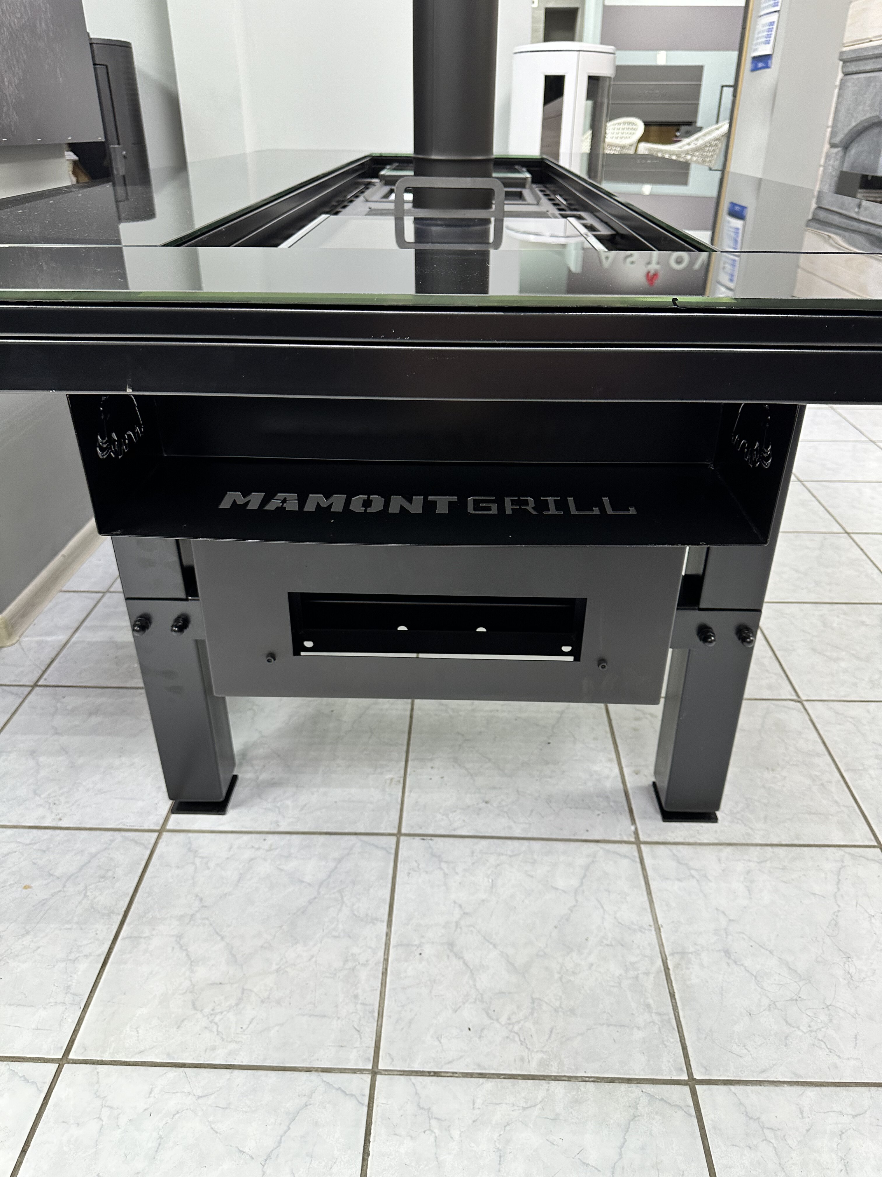 Большой стол гриль "Мамонт"